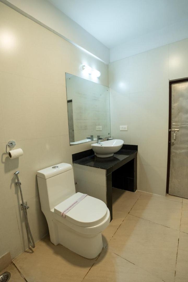 Muscatel Fairmont - 100 Mts From Mall Road Dardzsiling Kültér fotó