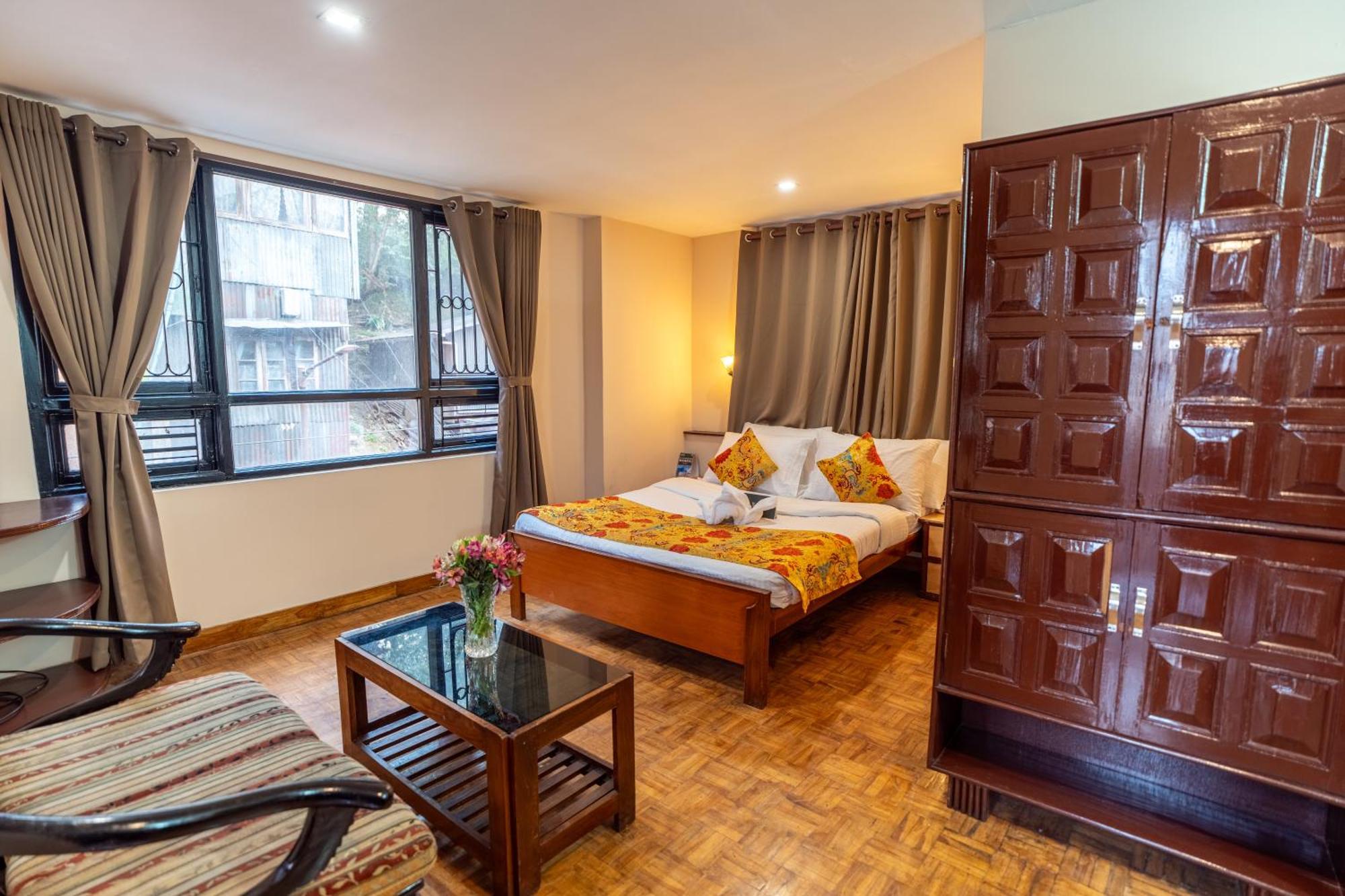Muscatel Fairmont - 100 Mts From Mall Road Dardzsiling Kültér fotó