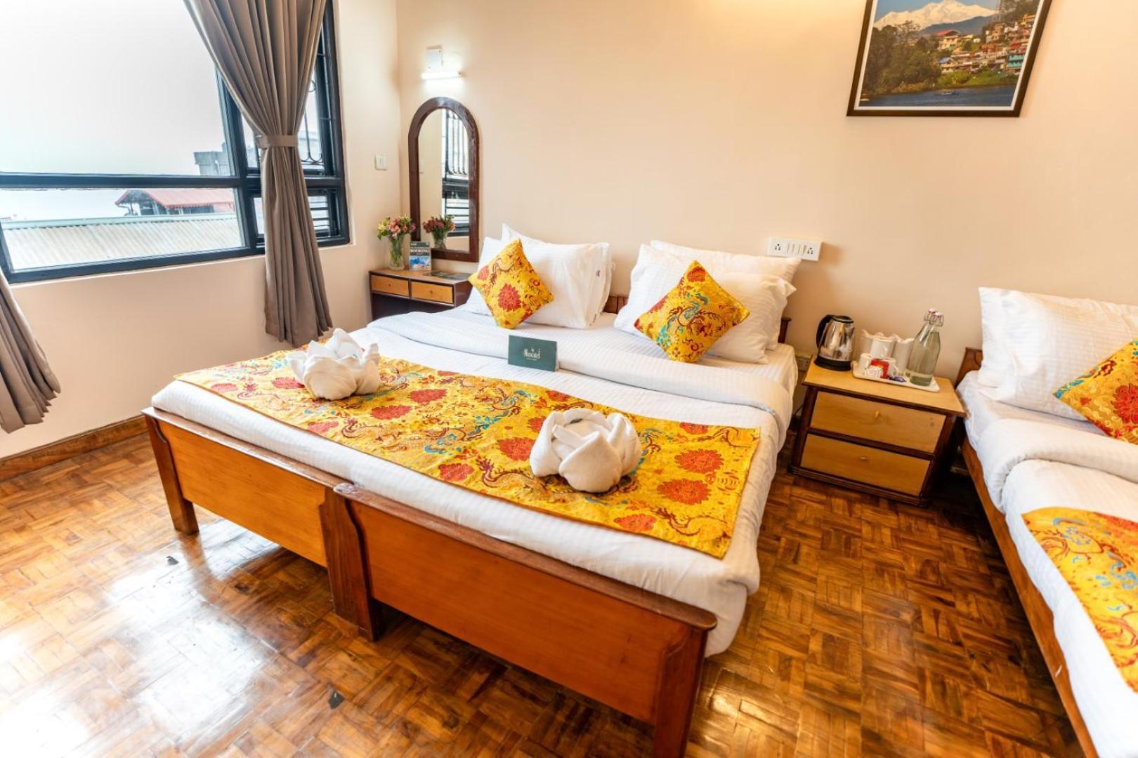 Muscatel Fairmont - 100 Mts From Mall Road Dardzsiling Kültér fotó